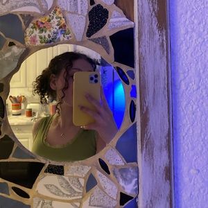 Meet your Posher, Aurora